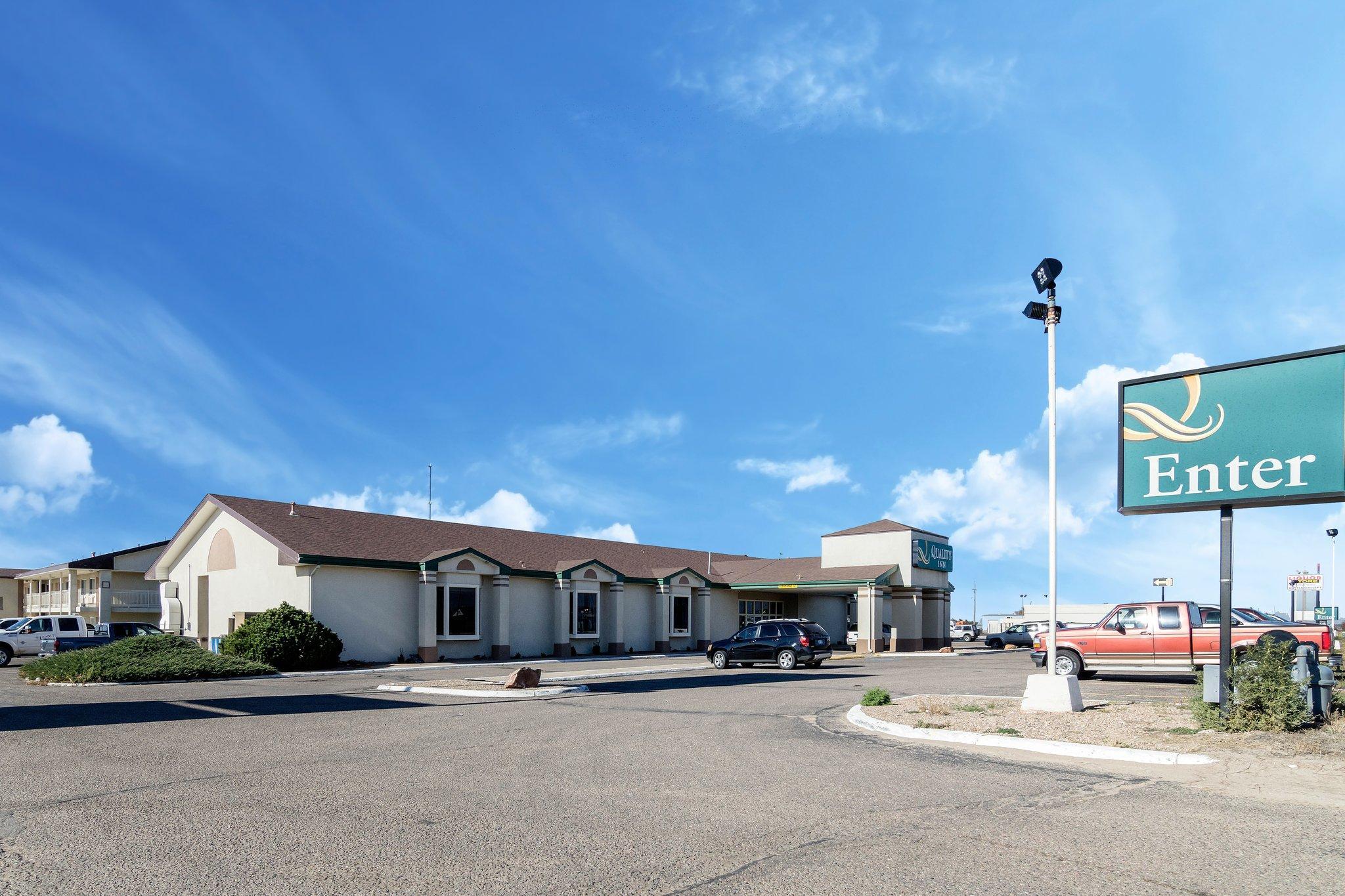 Colby Inn And Suites 外观 照片