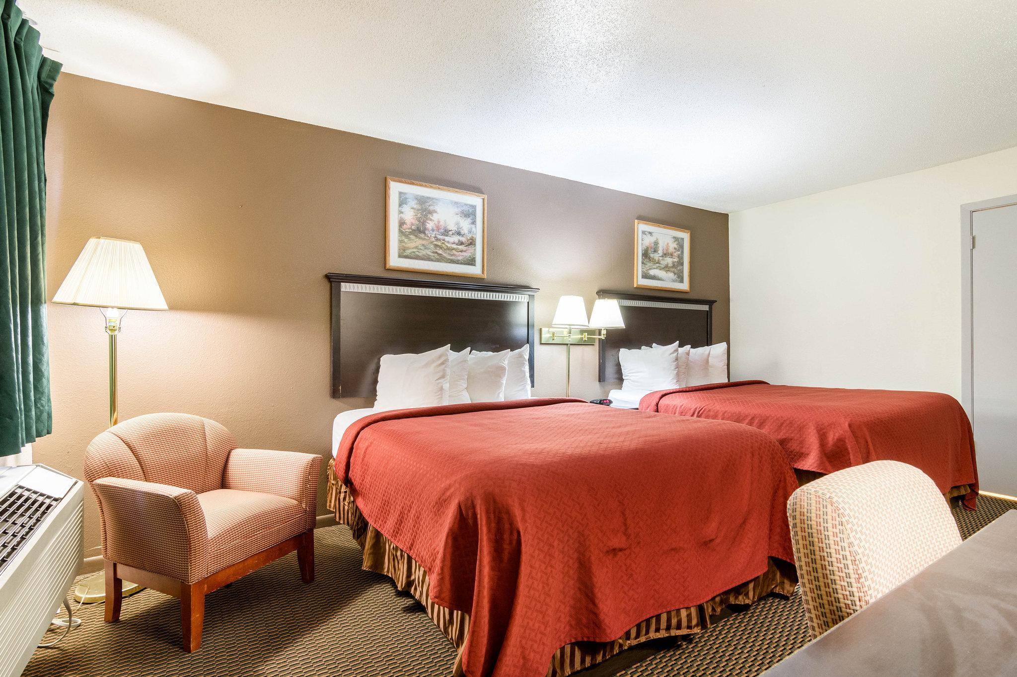 Colby Inn And Suites 外观 照片