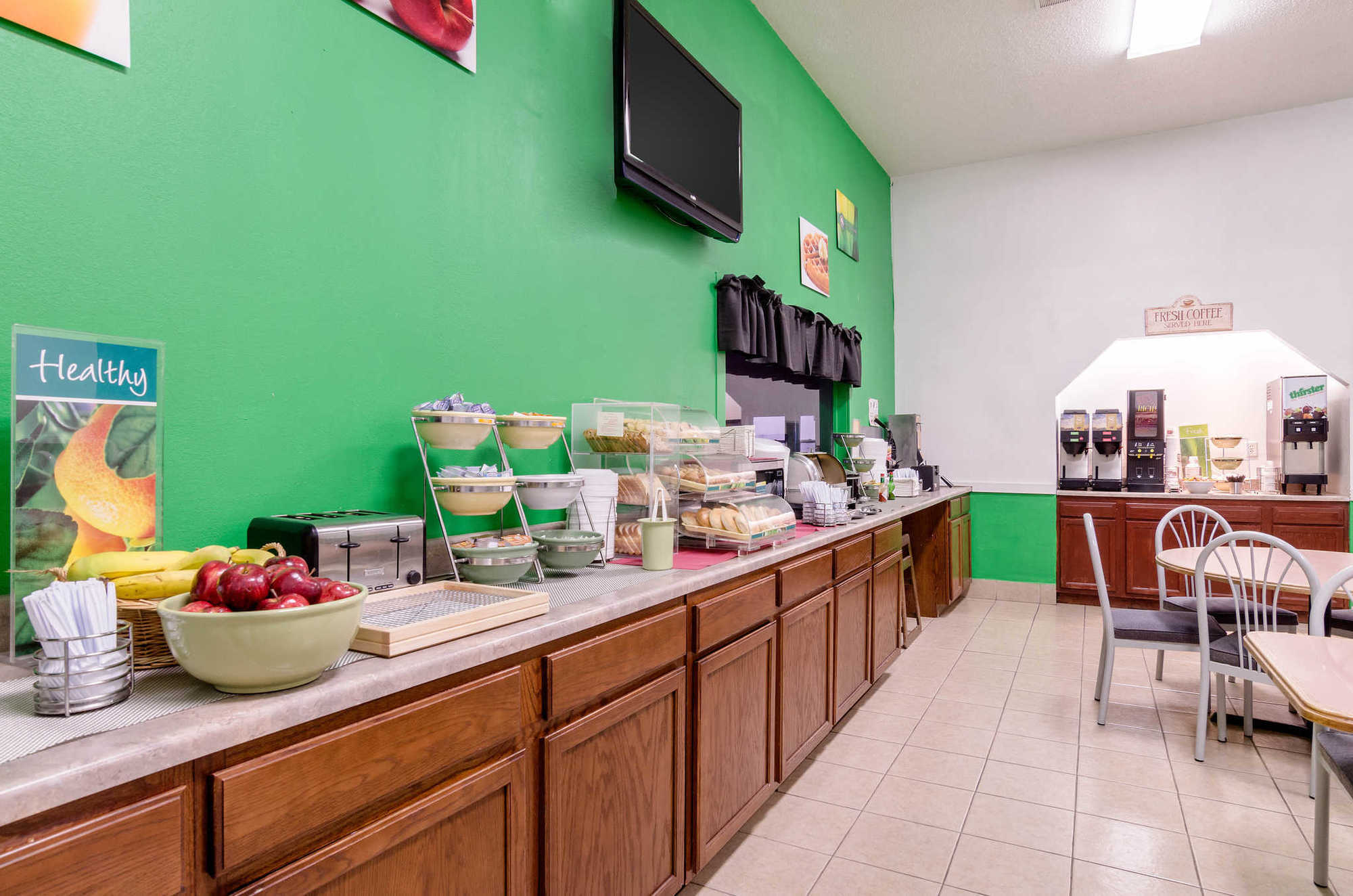 Colby Inn And Suites 设施 照片